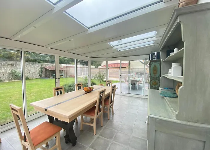 In Near D-day Beaches Сasa de vacaciones