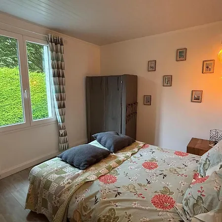 In Near D-day Beaches 펜션 *