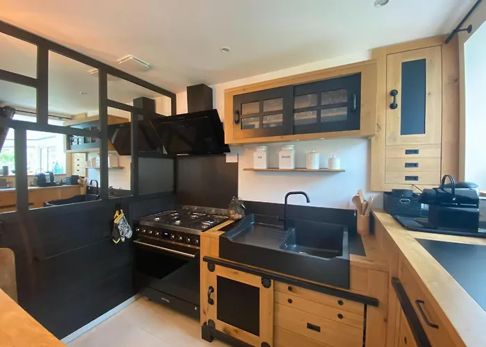 בית נופש In Near D-day Beaches *