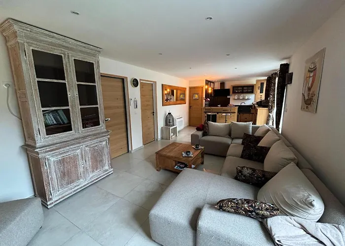 בית נופש In Near D-day Beaches *