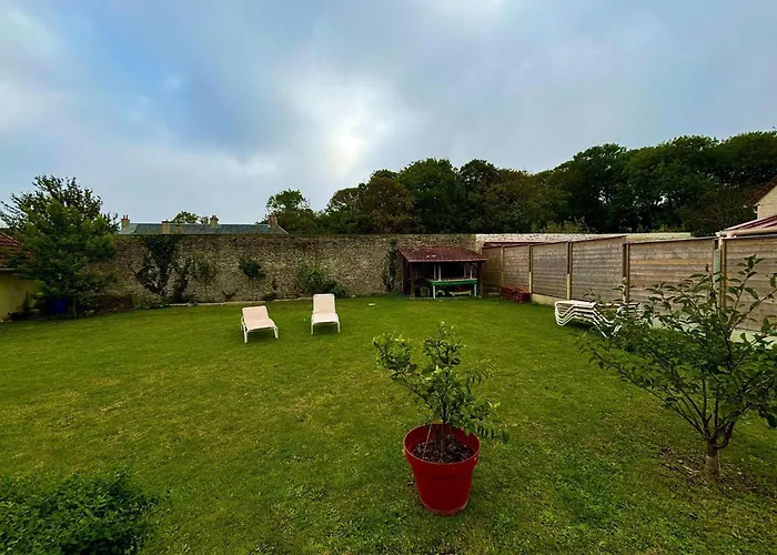 In Near D-day Beaches בית נופש אסנלס